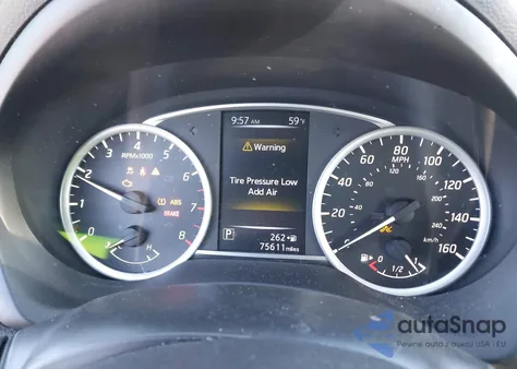 2018 Nissan Sentra Sr z USA, uszkodzony, nr VIN 3N1AB7AP9JY222663